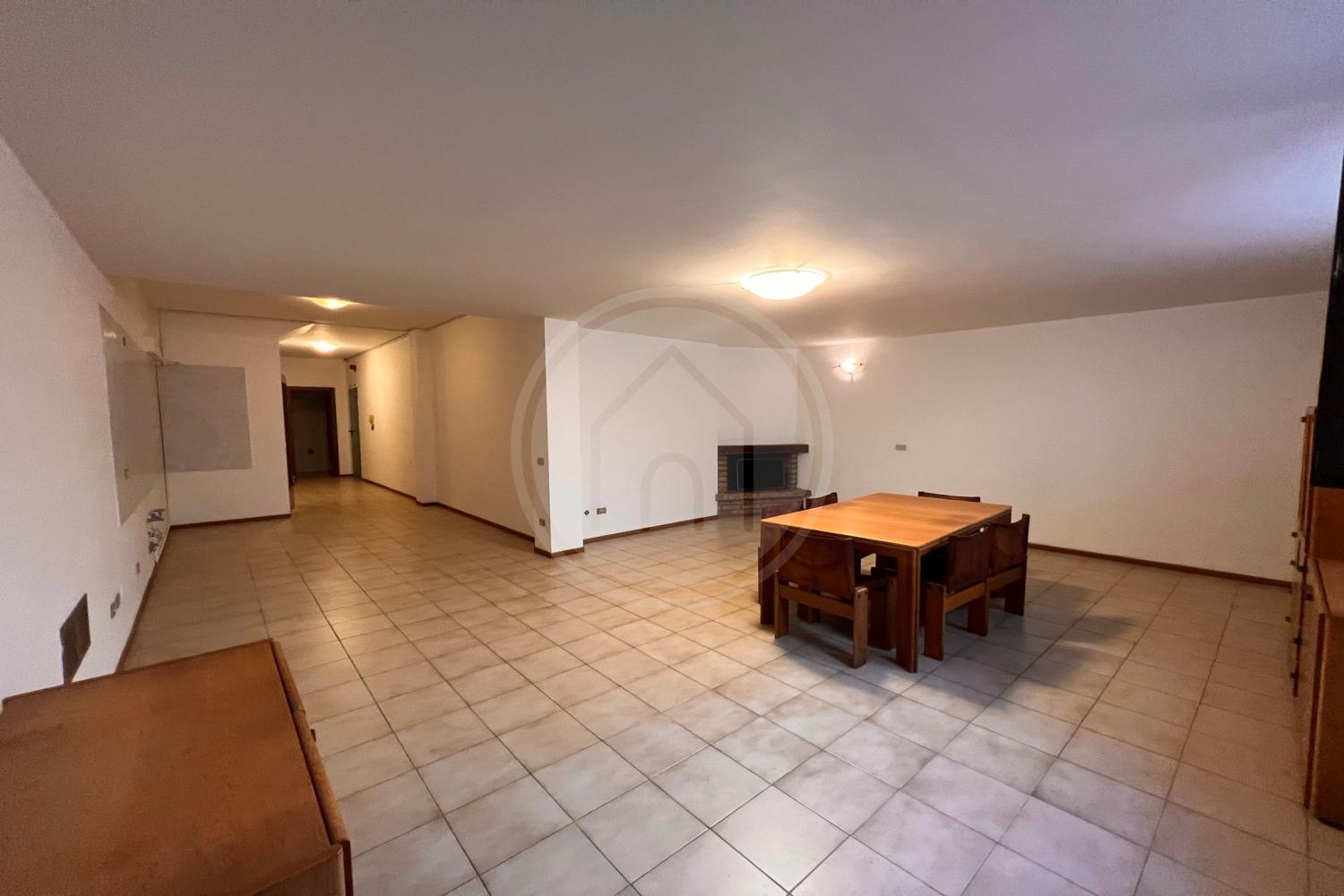 CERNUSCO LOMBARDONE (LC) CERNUSCO LOMBARDONE VILLA DI TESTA